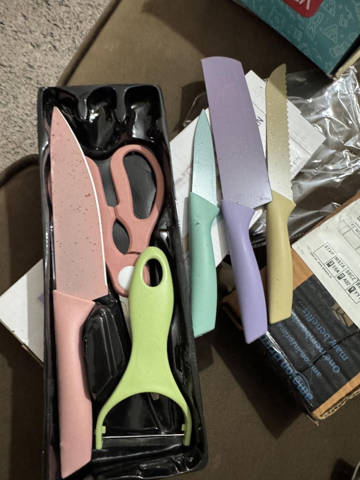 πͺ 6-Piece Kitchen Knife Set β Stainless Steel Chef Knives, Bread Knife, Peeler, Scissors & More (Assorted Colors, Pack of 1)