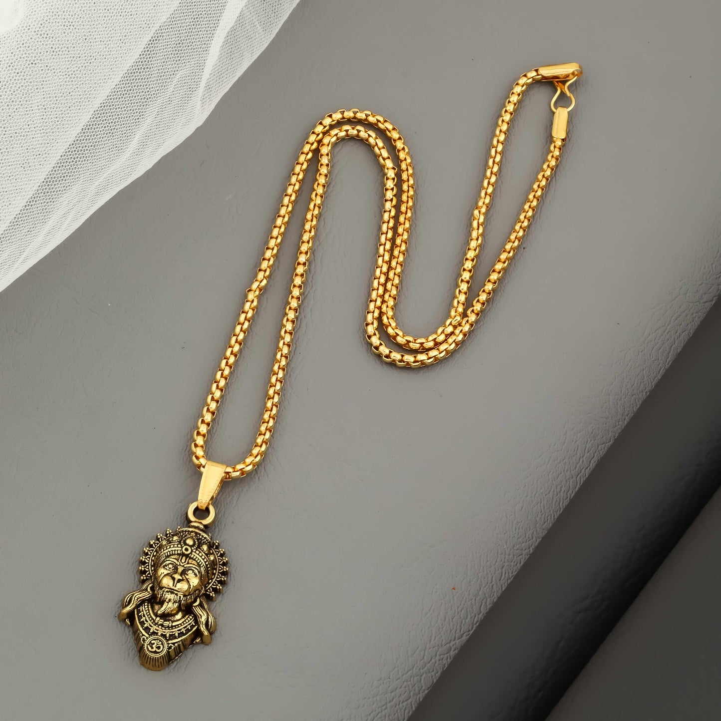 Lord Hanuman Pendant with Chain – Devotional Jewellery